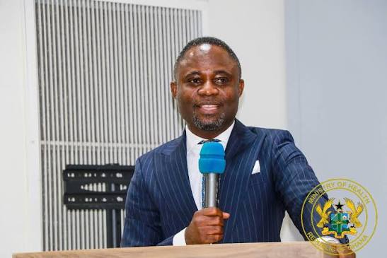 Health Minister directs strict compliance with identification measures for Healthcare professionals