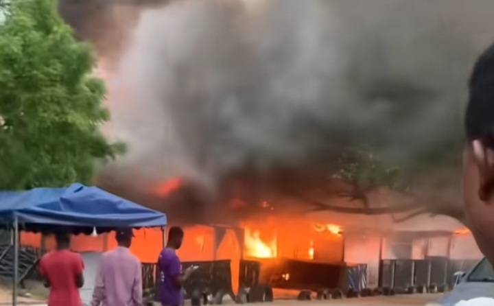 Major fire at Monte Carlo Pub in Tema quickly contained