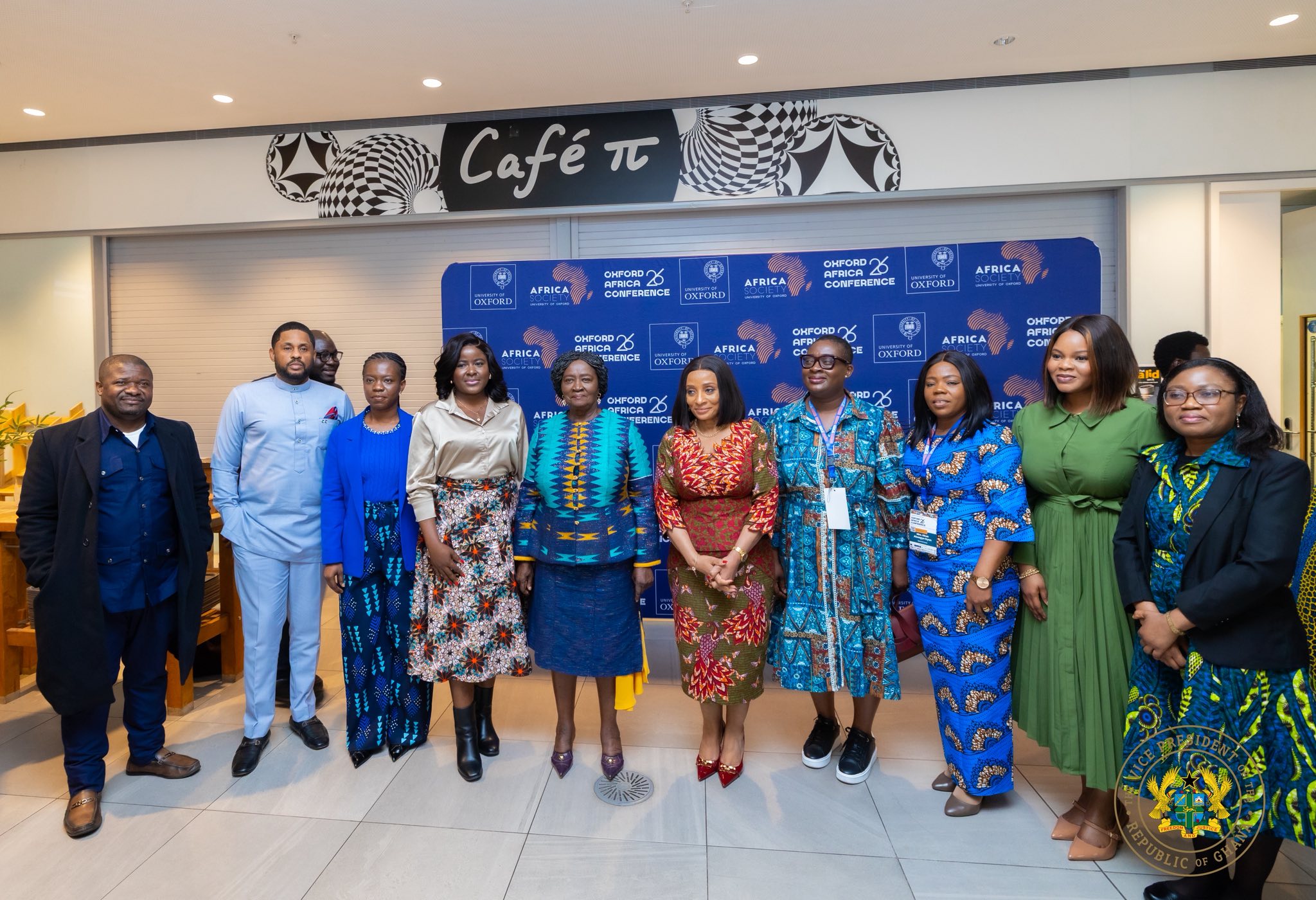 Vice President engages Ghanaian students at Oxford University on youth leadership, and national development