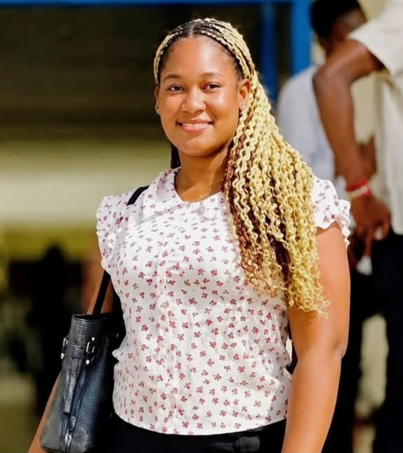UCC student found dead at Hutchland Beach